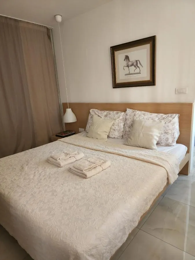 Feel Home In Vienne Appartement